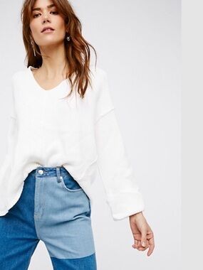 FREE PEOPLE La Brea V- Neck Sweater White